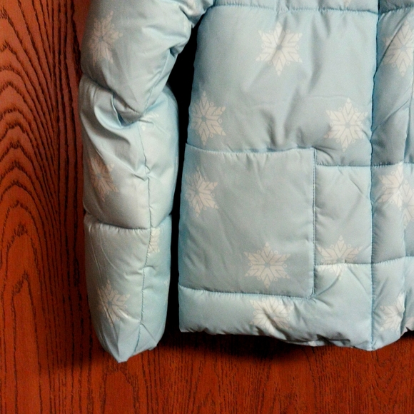 Disney Frozen Coat 🧥 - Picture 3 of 9